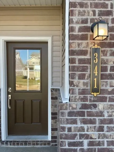 658 Birdie Dr, Spring Hill, TN 37174