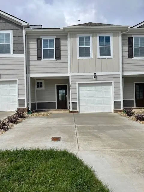 839 Big Bend Ct, White House, TN 37188