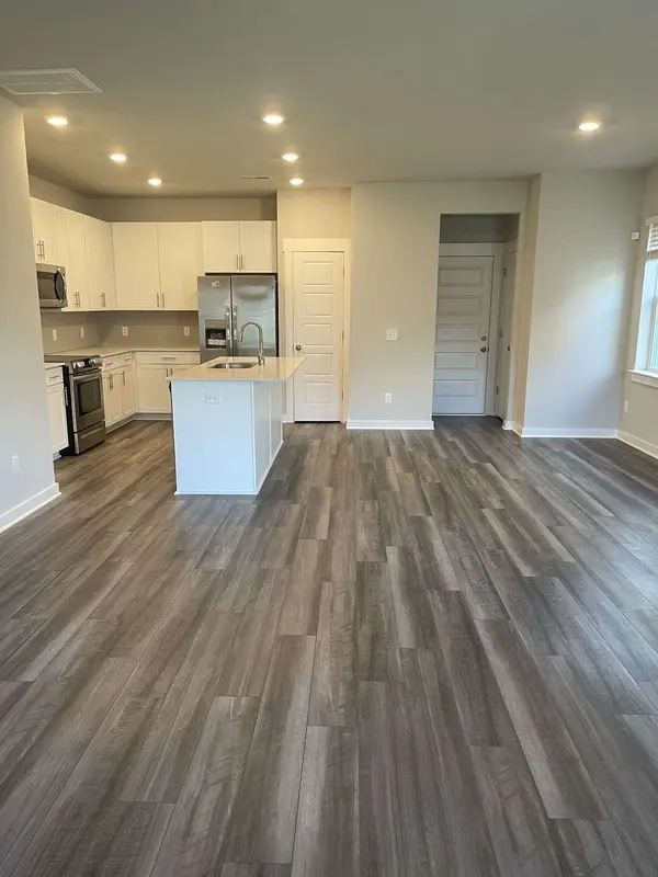 2240 Hospitality Ln, Murfreesboro, TN 37128