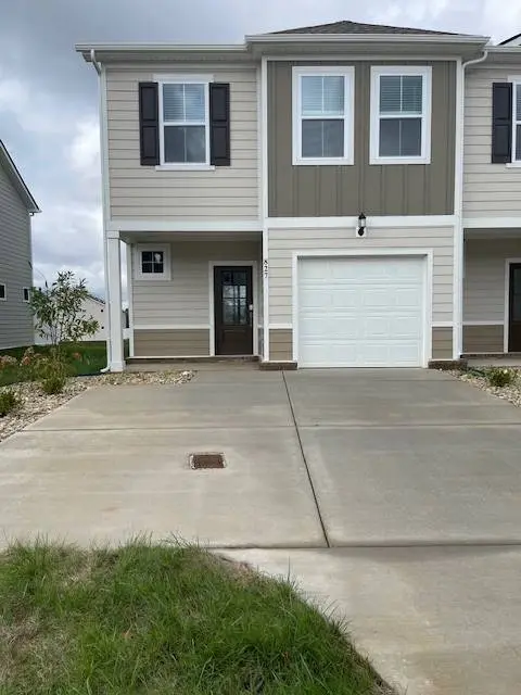 827 Big Bend Ct, White House, TN 37188
