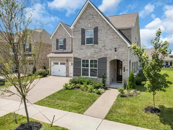 4000 Singing Creek Dr, Franklin, TN 37064