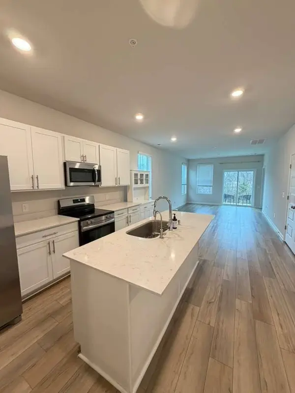 677 Birdie Dr, Spring Hill, TN 37174