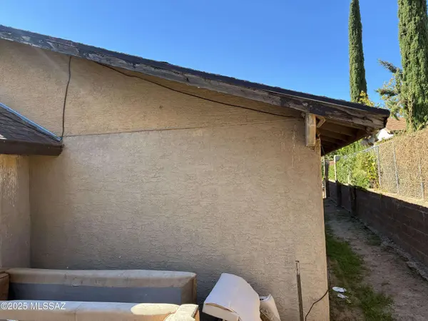 2252 N Escuela, Nogales, AZ 85621