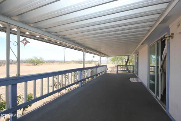 400 S HUACHUCA Boulevard, Huachuca City, AZ 85616