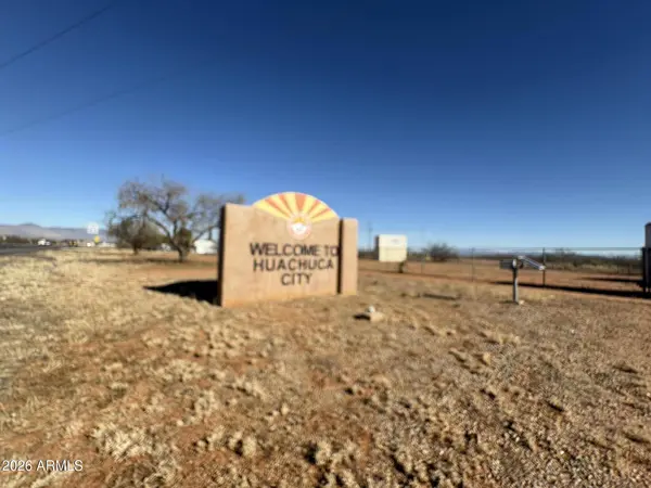400 S HUACHUCA Boulevard, Huachuca City, AZ 85616
