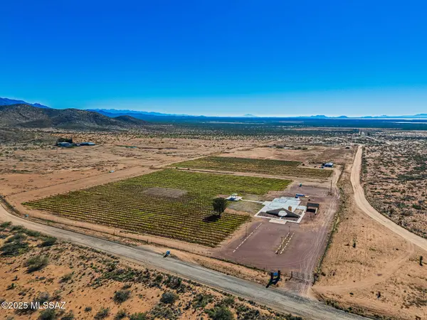 2909 E Country Club Drive, Willcox, AZ 85643