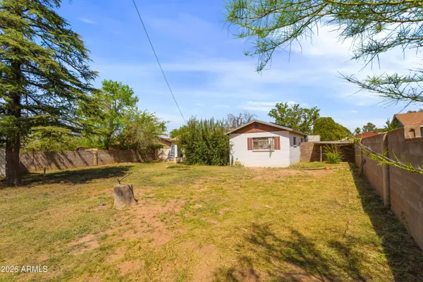 1516 San Antonio Drive, Douglas, AZ 85607