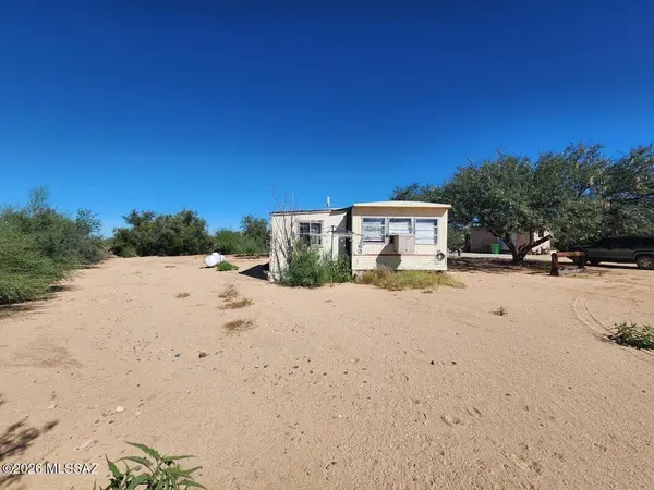 14500 W Castle Dr, Tucson, AZ 85736