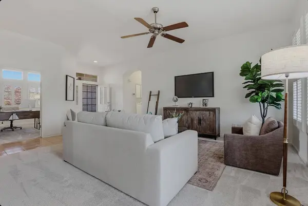 701 Rose Creek CT, Roseville, CA 95747