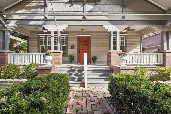 1909 5th Avenue, Fort Worth, TX 76110