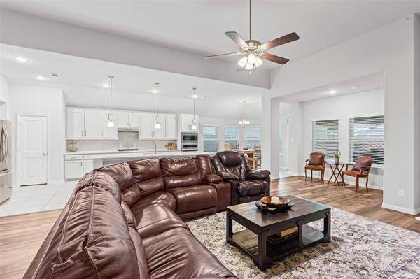 1820 Bellatrix Drive, Haslet, TX 76052