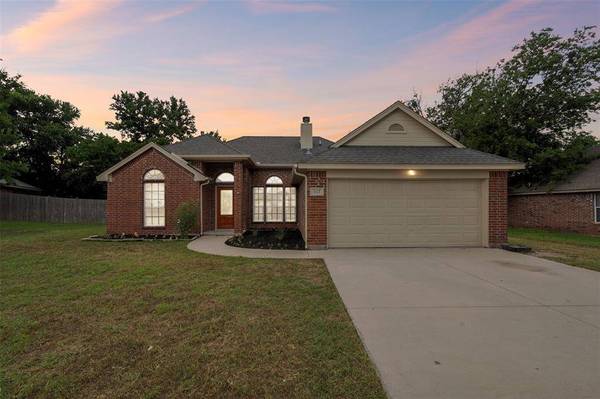 517 Smyth Street, Aledo, TX 76008