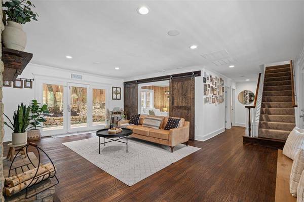 4551 Westridge Avenue, Fort Worth, TX 76116