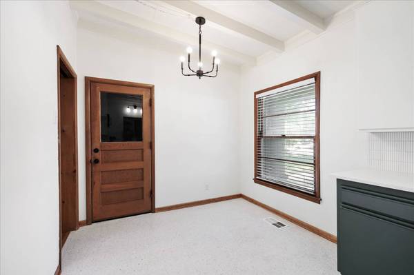 4516 Rutland Ave, Fort Worth, TX 76133-1537