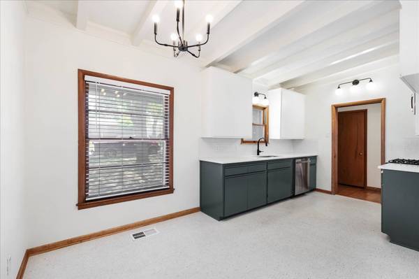 4516 Rutland Ave, Fort Worth, TX 76133-1537