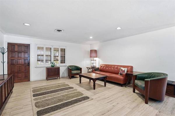 5521 Lubbock Avenue, Fort Worth, TX 76133