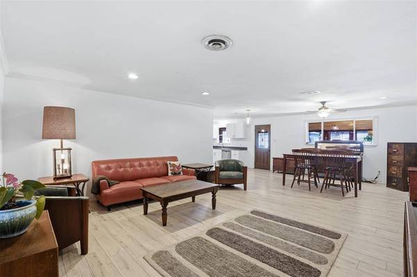 5521 Lubbock Avenue, Fort Worth, TX 76133