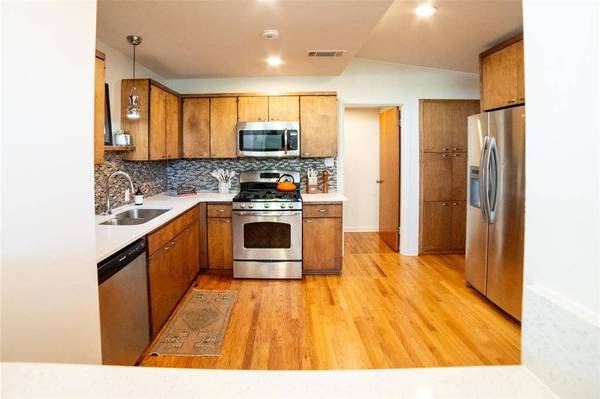 3259 Binyon Street, Fort Worth, TX 76133
