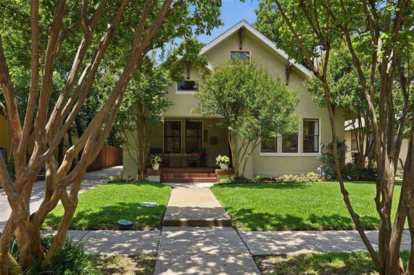 2212 Hurley Avenue, Fort Worth, TX 76110