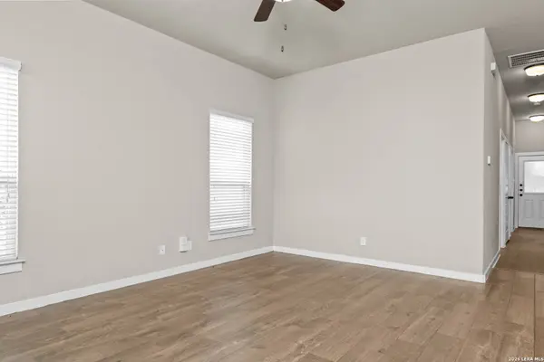 2213-2215 AVERY VILLAGE, New Braunfels, TX 78130