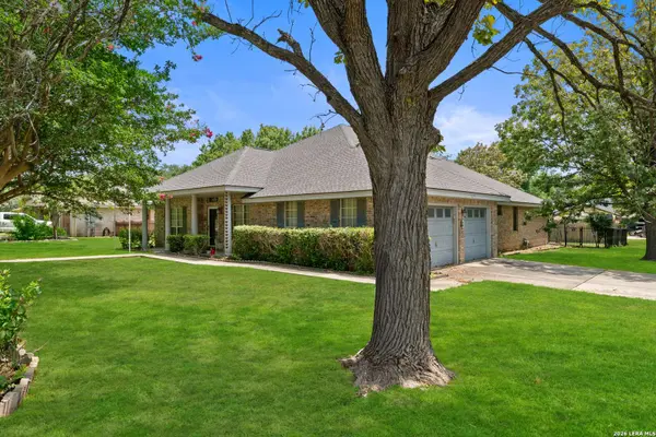 1275 FOX GLEN RD, New Braunfels, TX 78130