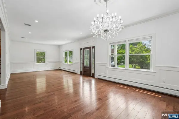 109 Prospect ST, Paramus, NJ 07652