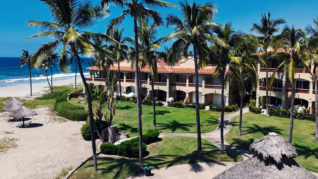 WATERFRONT IN MEXICO!!! #201 - CERRADA LAGUNILLA INT. 1,