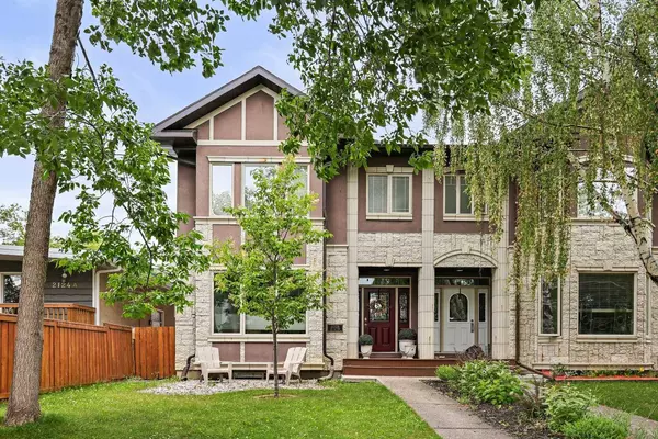 2122B 52 AVE SW, Calgary, AB T3E1K3