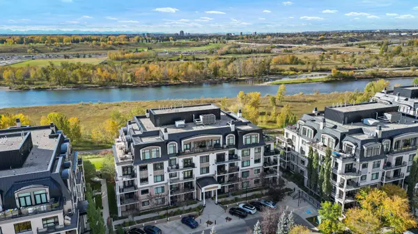 211 Quarry WAY SE #104, Calgary, AB T2C 5M6