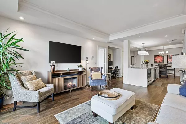 211 Quarry WAY SE #104, Calgary, AB T2C 5M6