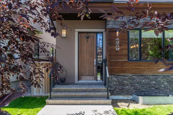 4309 16 ST SW, Calgary, AB T2T 4J1