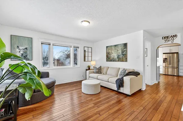 101 12A ST NE, Calgary, AB T2E 2W1