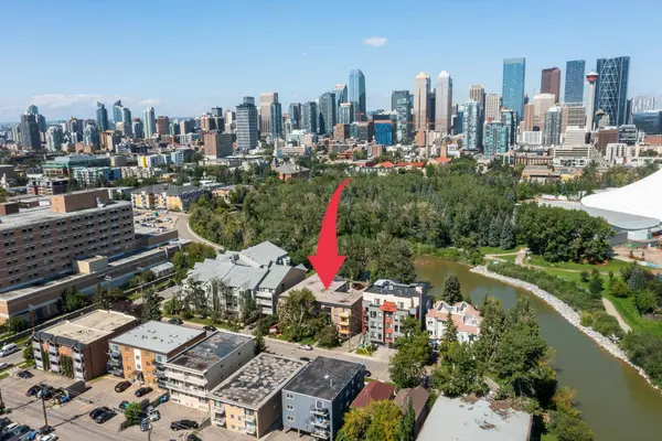 112 23 AVE SW #306, Calgary, AB T2Z 5C7