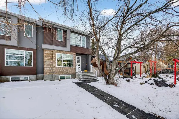 435 31 AVE NW, Calgary, AB T2M 2P5