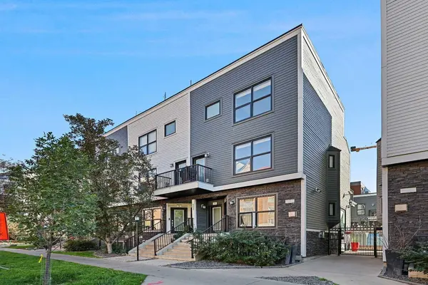 603 15 AVE SW #8, Calgary, AB T2R 0R4
