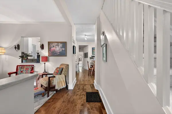 447 Marsh RD NE, Calgary, AB T2E5B2