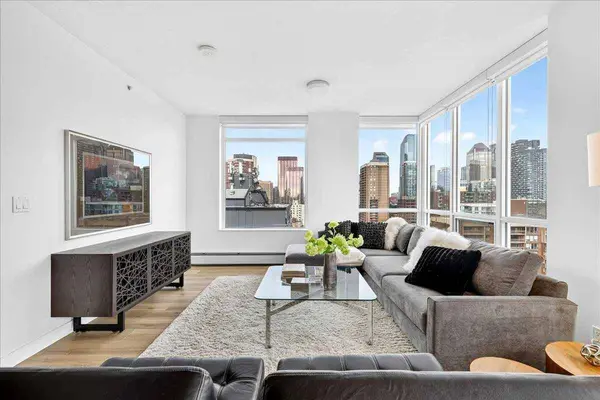 1501 6 ST #1305, Calgary, AB T2R 0Z7