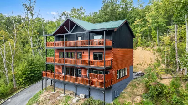 1654 Barn Door LN, Sevierville, TN 37862