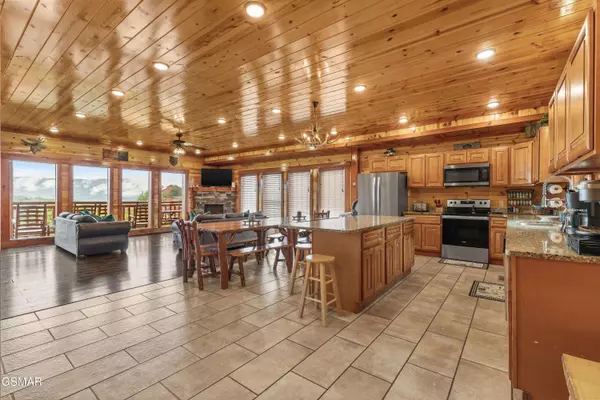 3336 Lonesome Pine WAY, Sevierville, TN 37862