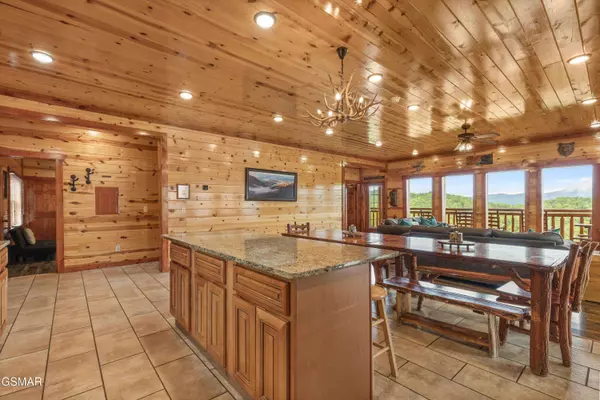 3336 Lonesome Pine WAY, Sevierville, TN 37862