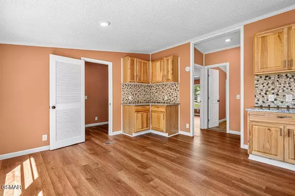 234 Red Bud LN, Sevierville, TN 37876