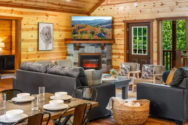 880 Bethlehem WAY, Sevierville, TN 37876