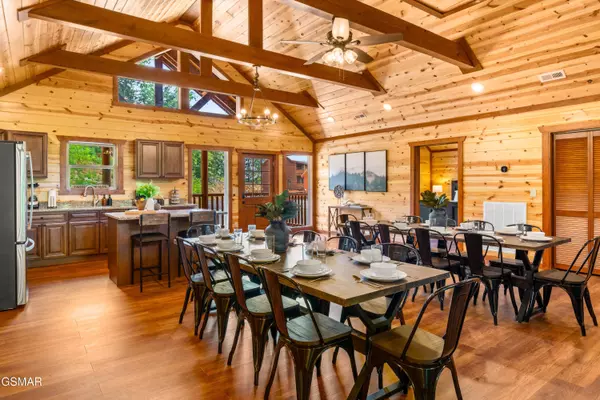 880 Bethlehem WAY, Sevierville, TN 37876