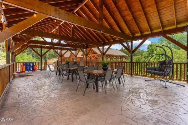 880 Bethlehem WAY, Sevierville, TN 37876