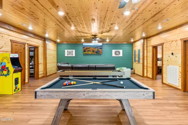 880 Bethlehem WAY, Sevierville, TN 37876