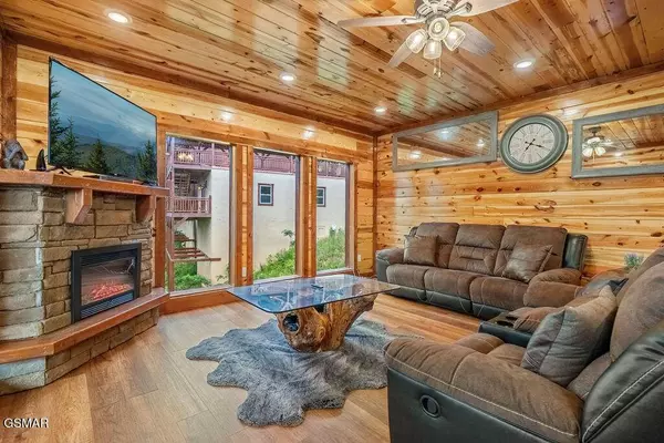 2864 Owens Rdg WAY, Sevierville, TN 37876