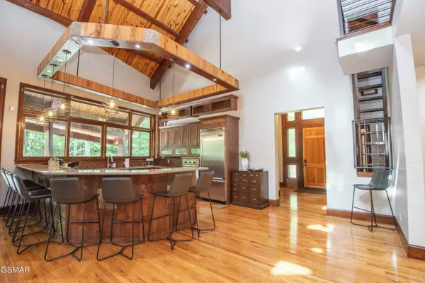 749 Margit Worsham WAY, Gatlinburg, TN 37738