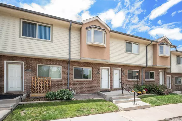 6920 W 48th AVE, Wheat Ridge, CO 80033