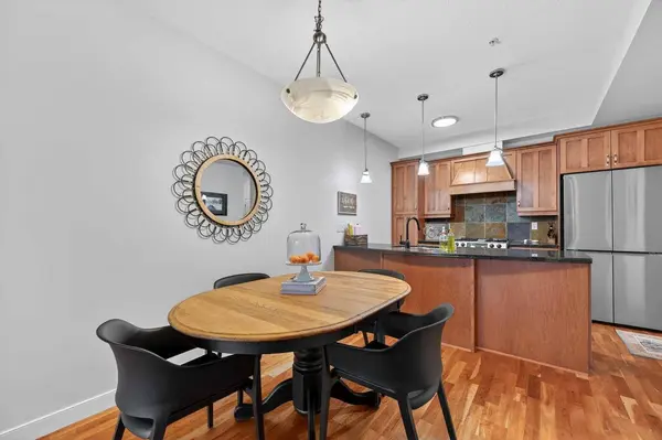 1818 14 ST SW #303, Calgary, AB T2T 3S9