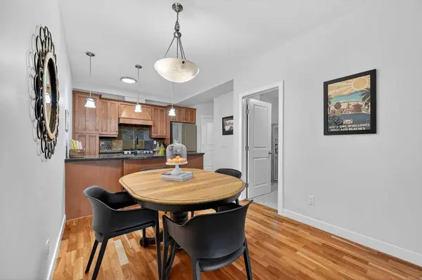 1818 14 ST SW #303, Calgary, AB T2T 3S9